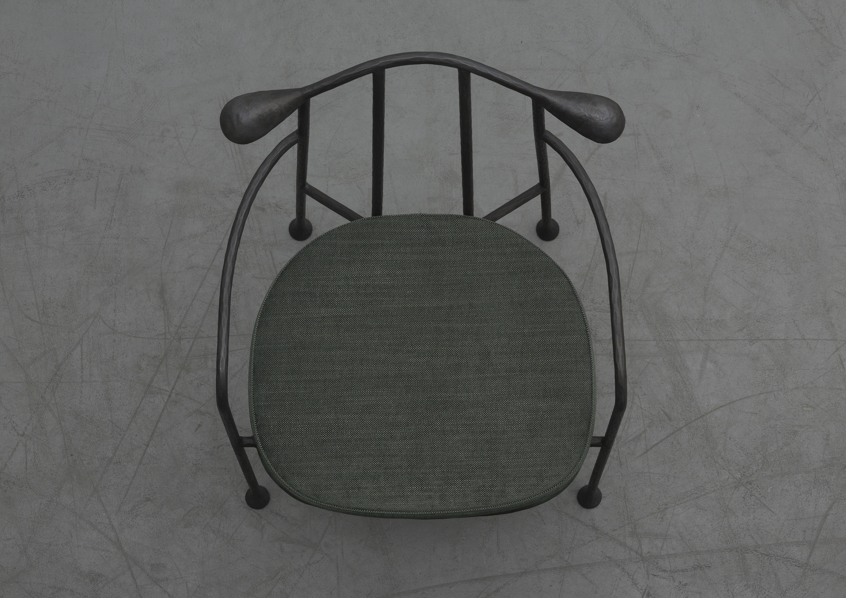 Hanger Chair